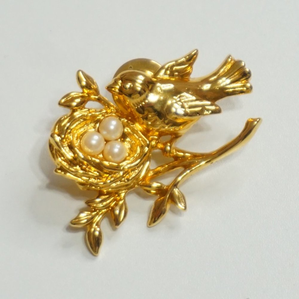 2/$30 - Vintage Gold Bird's Nest Pin